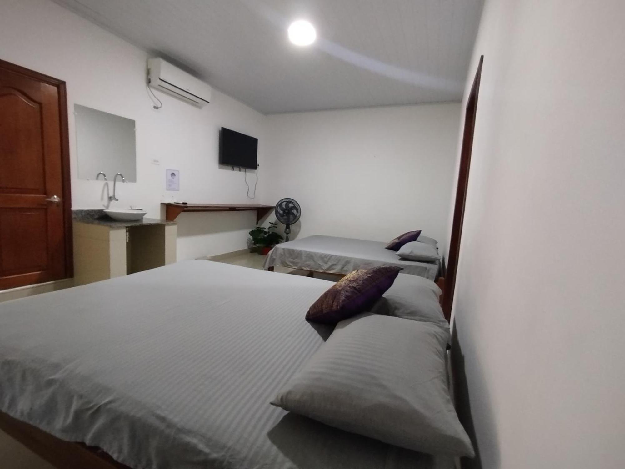 Kanaq Hotel Tours Leticia Dış mekan fotoğraf